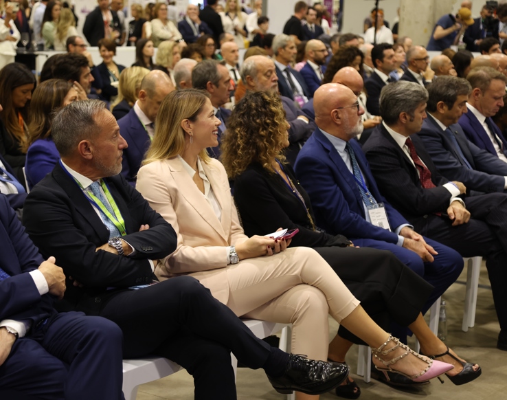 Vinitaly.USA Format: Masterclasses, Training, and B2B Meetings for Italian Wine