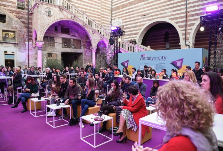 WINE SPEECH AT THE SARDINIA STAND: NICHE WINES, SPECIAL EXPERIENCES
