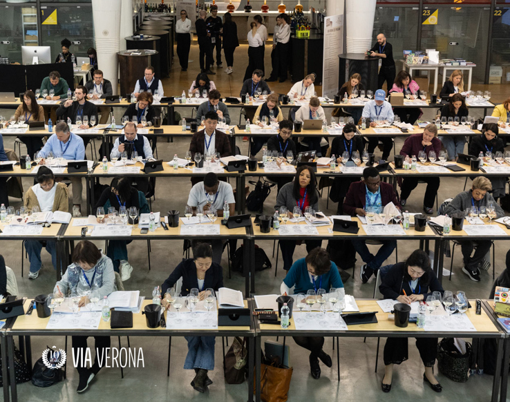 Ten Years of Excellence in Italian Wine Education: Vinitaly International Academy Celebrates with 164 Benchmark Wines and 20 Outstanding 2015 Vintages